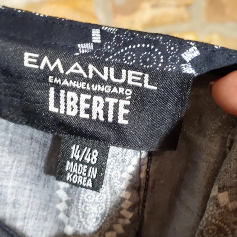 Emanuel Ungaro Liberte black and white paisley skirt
